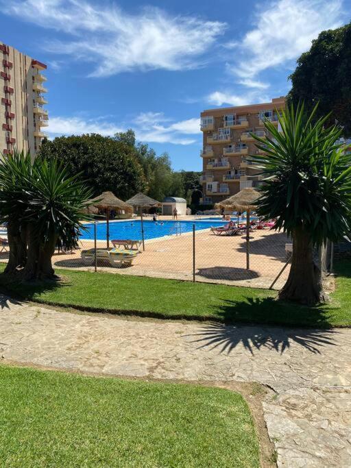Loft Moderno - Vistas Mar Y Montana - Piscinas Appartement Benalmádena Buitenkant foto