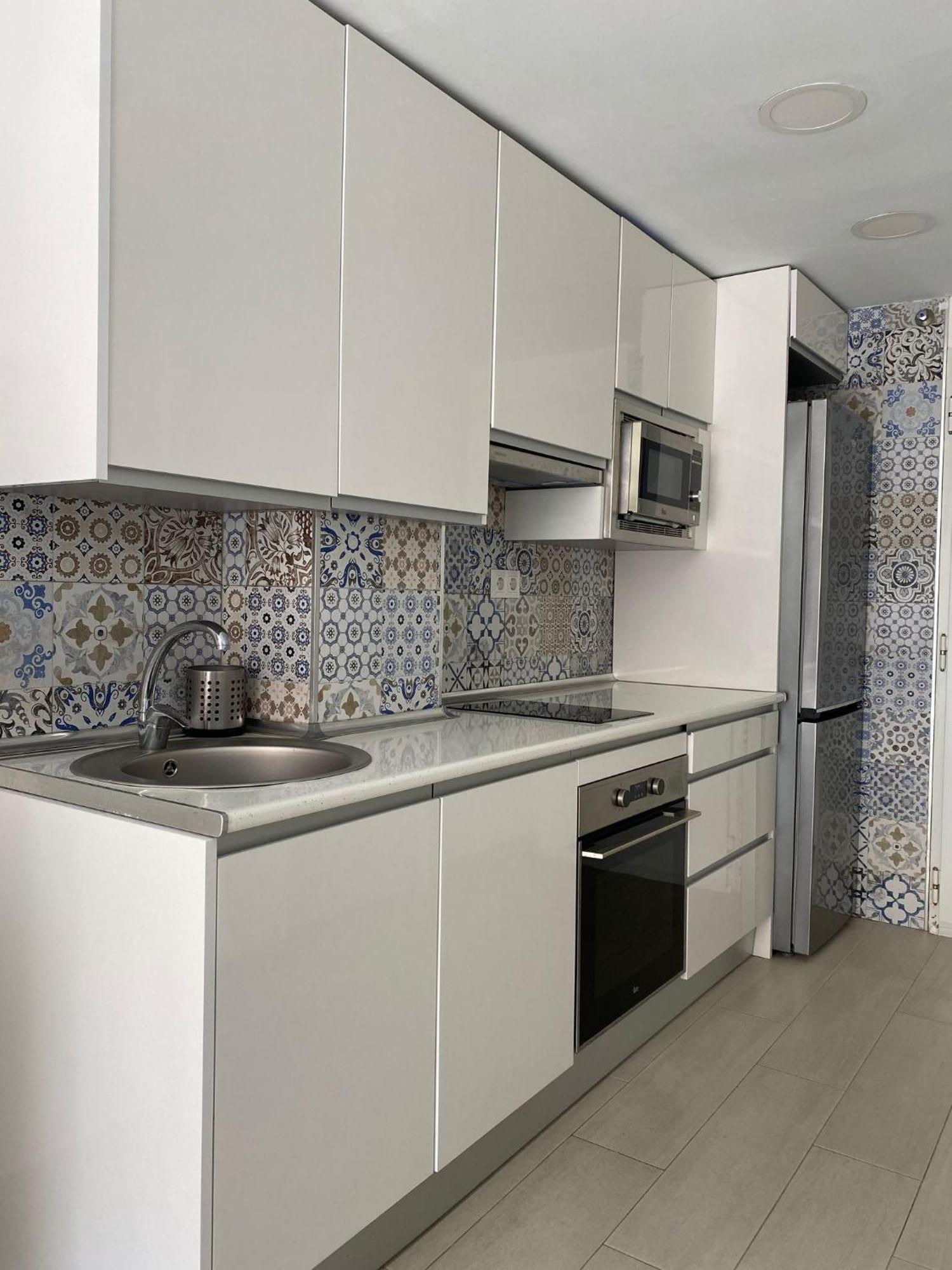 Loft Moderno - Vistas Mar Y Montana - Piscinas Appartement Benalmádena Buitenkant foto