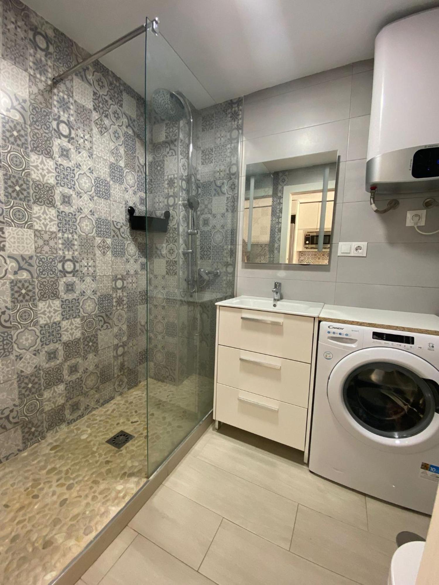 Loft Moderno - Vistas Mar Y Montana - Piscinas Appartement Benalmádena Buitenkant foto